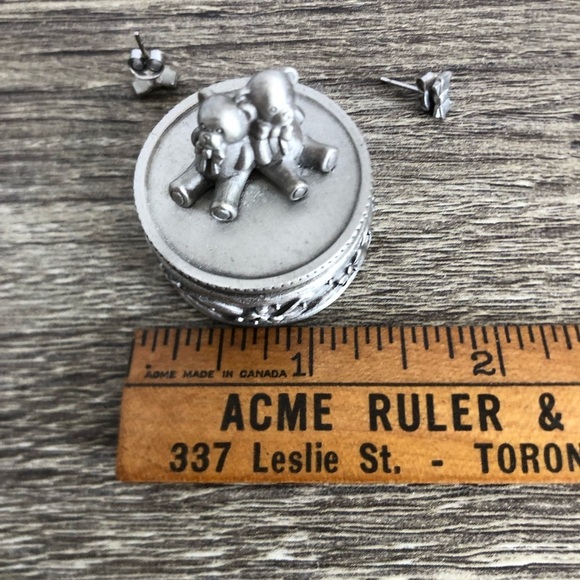 Vtg Pewter Bear Trinket Box with Earrings and Pendant - Picture 13 of 13